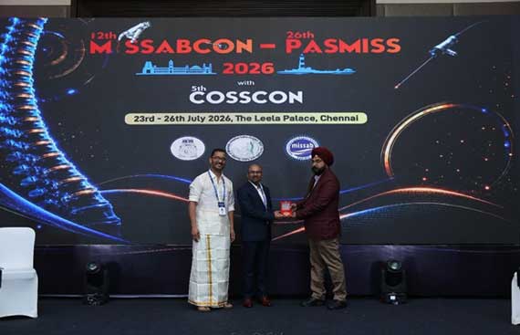 Dr. Mohana Rao Patibandla receiving a scientific award at MISSABCON–PASMISS 2026 with COSSCON in Chennai